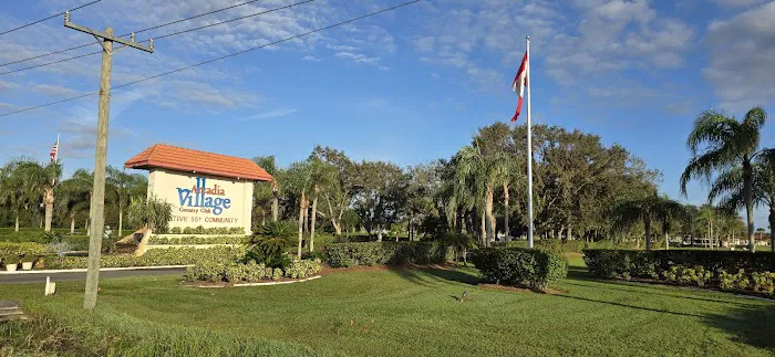 Arcadia Village Country Club Picture 7