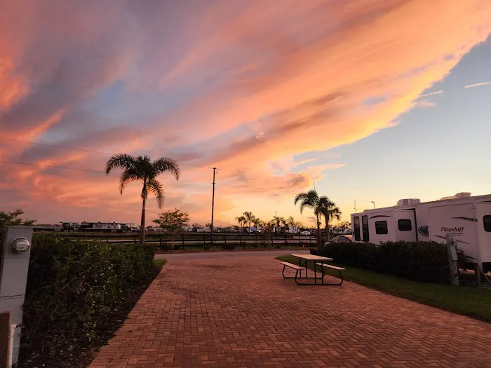 The Ranch at Arcadia Palms RV Resort Picture 9