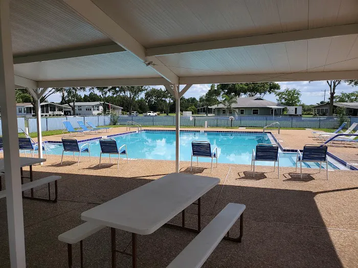 De Soto Village Mobile Home Pk Picture 3