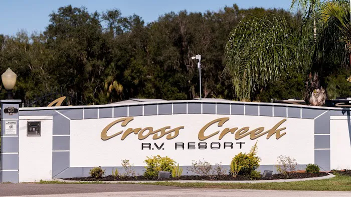 Cross Creek RV Resort Picture 8