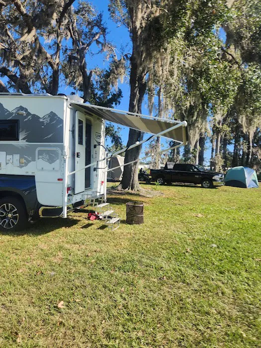 Craig's RV Park office Picture 2