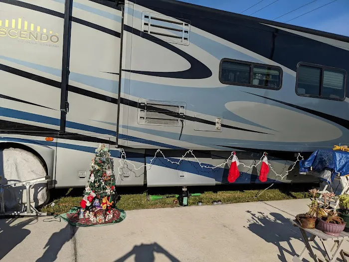 Craig's RV Park office Picture 7