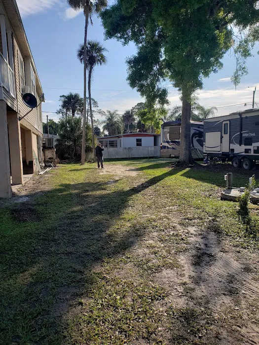 Calusa Cove RV Park Picture 4