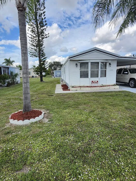 Bonita St James Village Picture 3