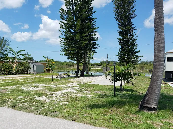 Lakes Park RV Picture 8