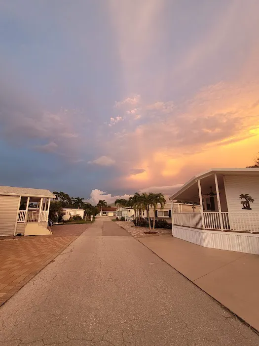 Bonita Beach Trailer Park Picture 3
