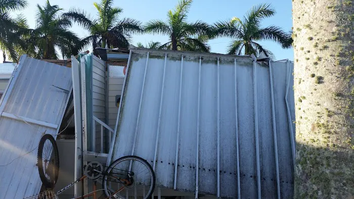 Port Carlos Cove Picture 9