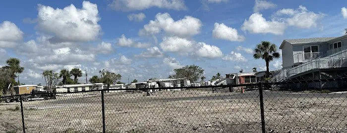 Oyster Bay RV Park Picture 1