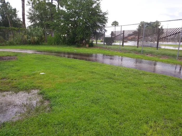 Labonte's Garden RV Park Inc Picture 3