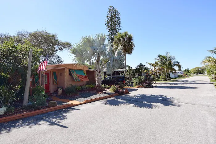 Lantana Cascade Manufactured Home Community Picture 5