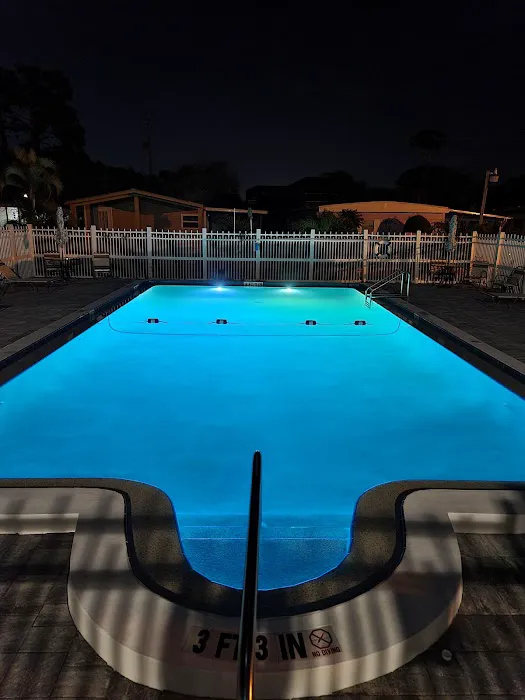 Endless Summer RV Resort Picture 4