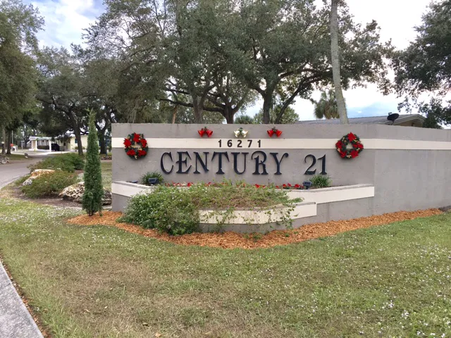 Century 21 Mobile Home Community Picture 5