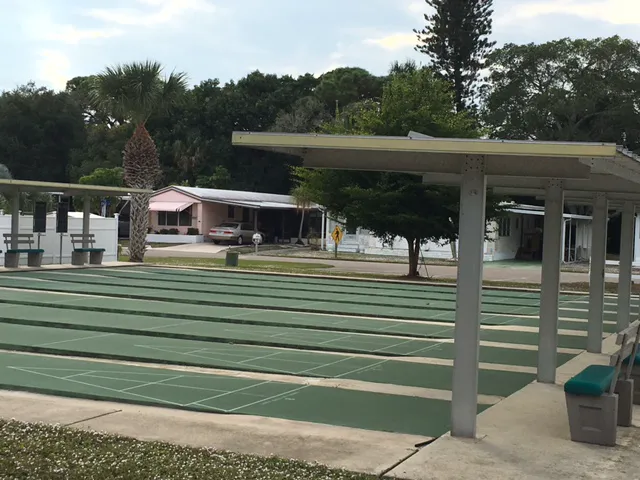 Century 21 Mobile Home Community Picture 10