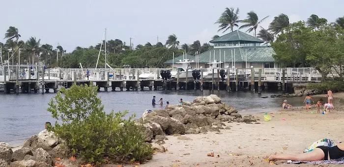 Hypoluxo Harbor Club Picture 4