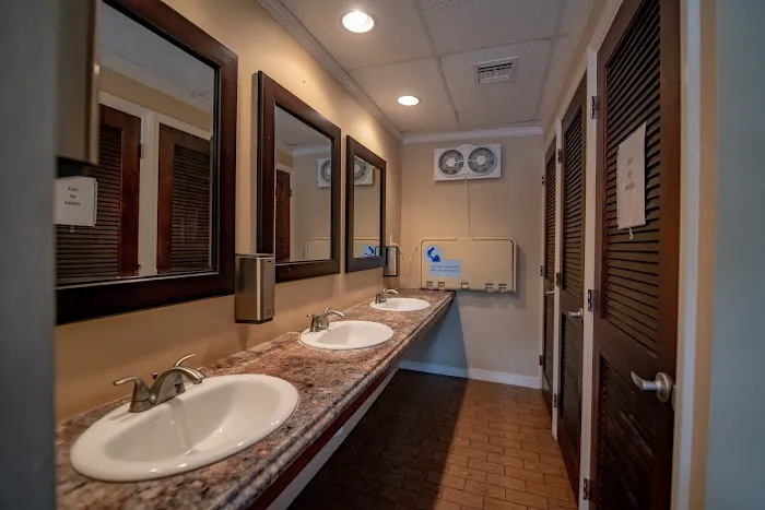 Sun Retreats Naples Picture 6