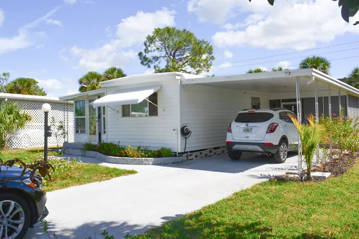 Riviera Colony Picture 1
