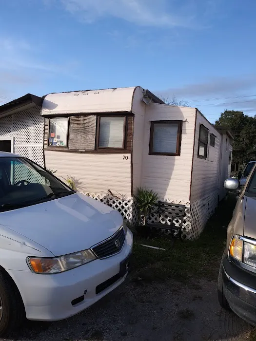 Caloosa Mobile Home Estates Picture 4
