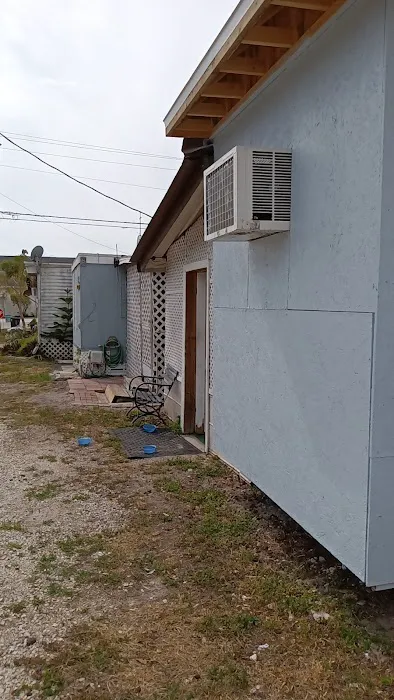 Caloosa Mobile Home Estates Picture 8