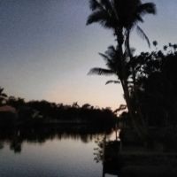 M E Travel Trailer Park ico