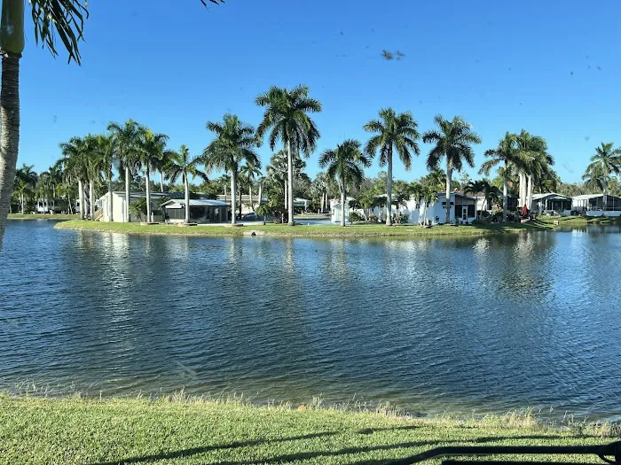 Silver Lakes RV Resort & Golf Club Picture 5