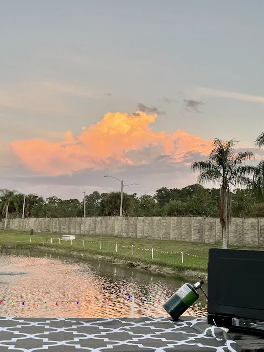Raintree RV Resort Picture 10