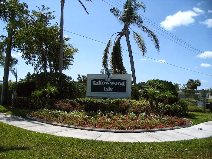 Tallowwood Isle Picture 9