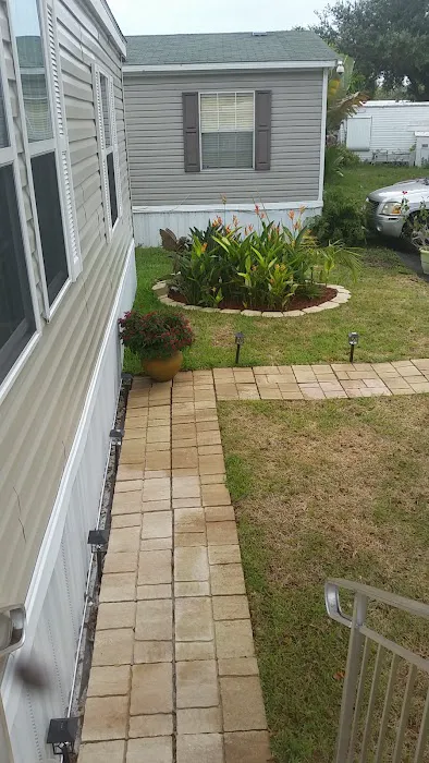 Cypress Creek Mobile Home & Country Club Picture 6