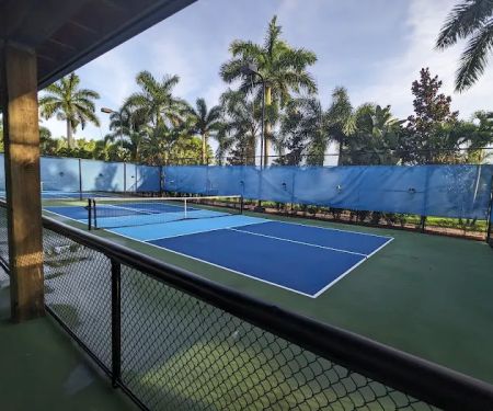 Smart Room RV Lot (Class A Motorhome Only)