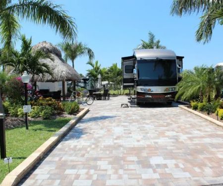 Aztec RV Resort- Motorcoach