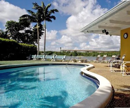 Lauder Lakes Mobile Home Community