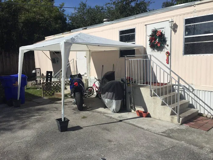 Pinecrest I MHP, LLC Picture 9