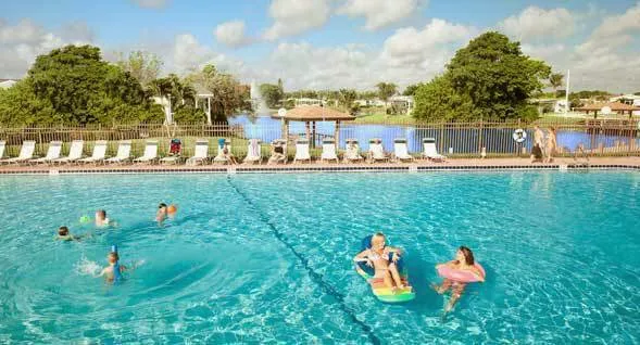 Rexmere Village Picture 3