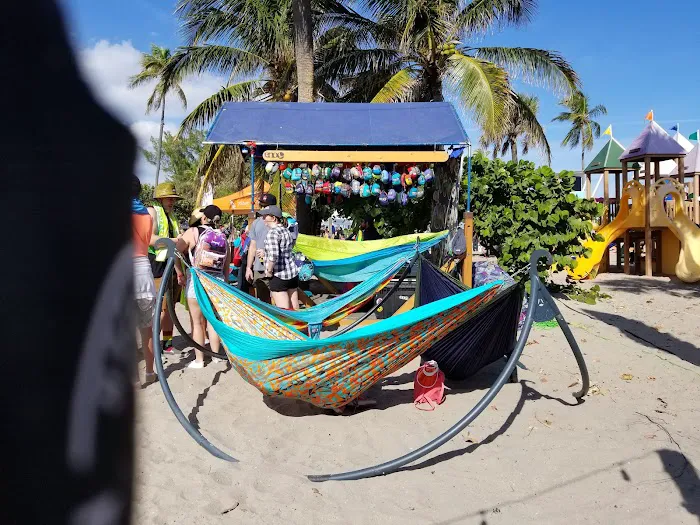 Sunshine Village Davie Picture 7