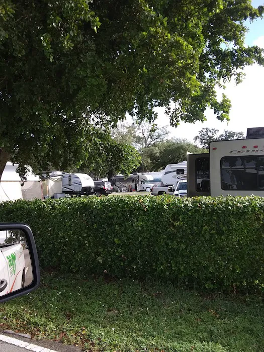 Embassy RV Park Picture 4