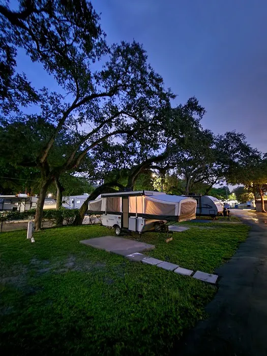 Embassy RV Park Picture 2