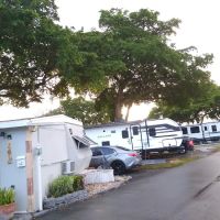 Embassy RV Park ico