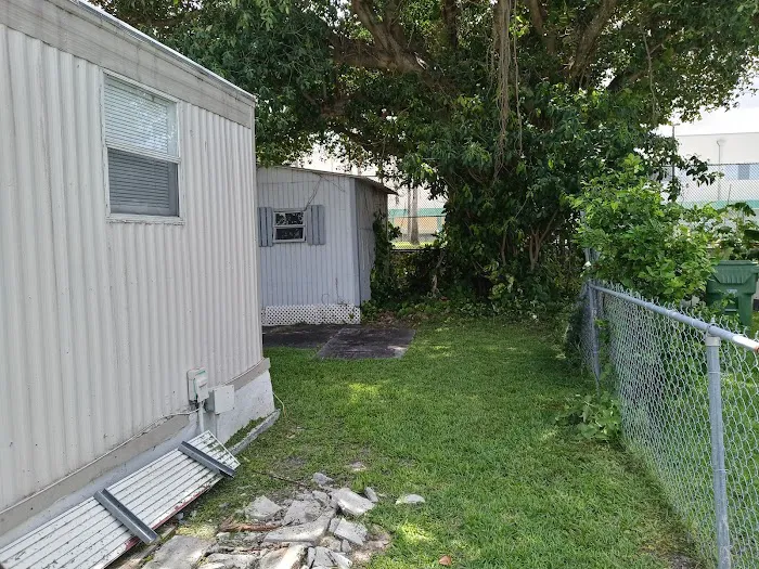 Sunnydale Mobile Home Park Picture 2