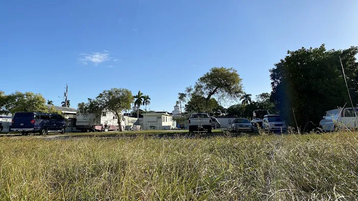 Eastwood Mobile Home Park Picture 2