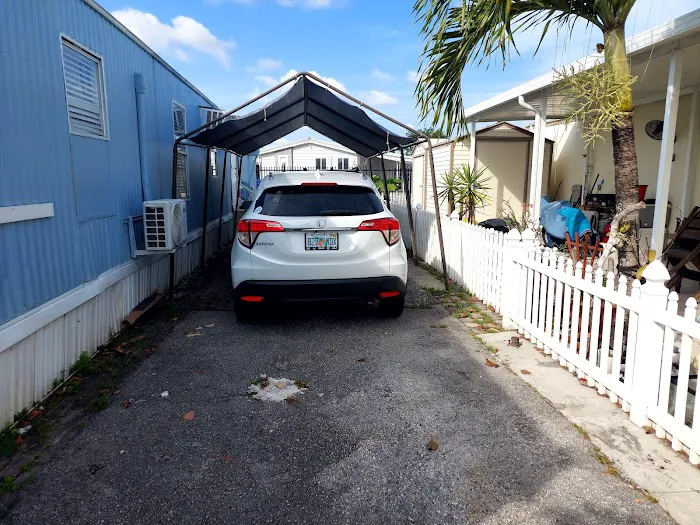 Honey Hill Mobile Home Park Picture 4