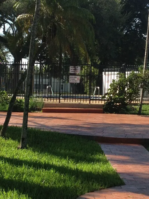 Colonial Acres Picture 6