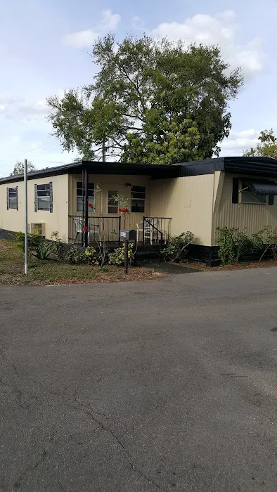 Colonial Acres Picture 4