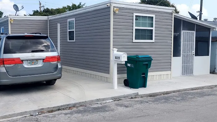 Miami Heights MHP, LLC Picture 1
