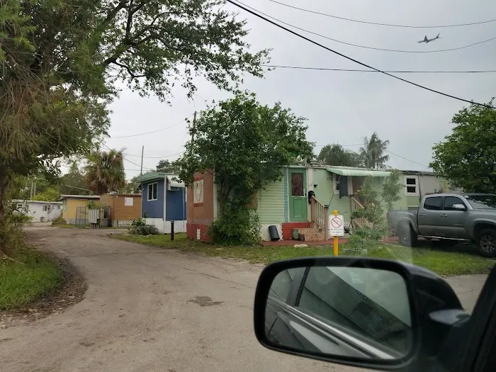 Blue Bell Trailer Park Inc Picture 2