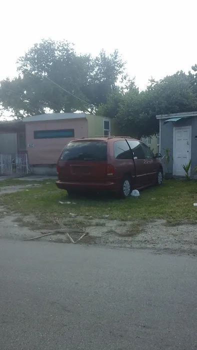 Blue Bell Trailer Park Inc Picture 10