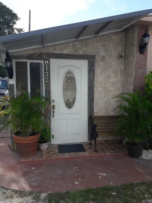 Sunnyside Trailer Park Picture 2