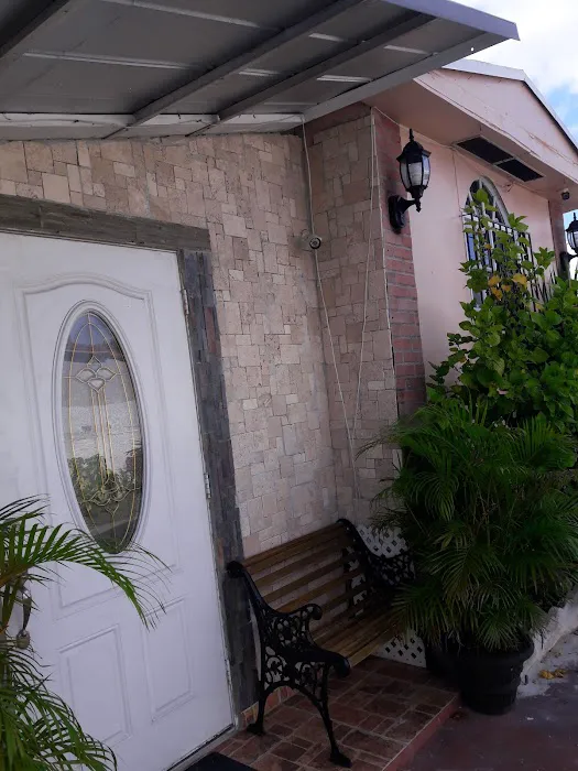 Sunnyside Trailer Park Picture 6