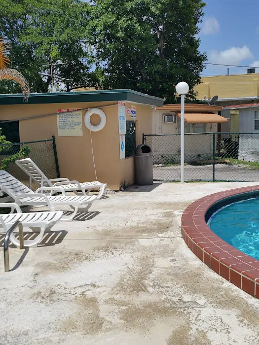 Sunnyside Trailer Park Picture 5