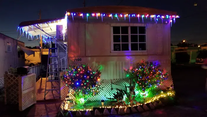 Silver Court Trailer Park Inc Picture 4
