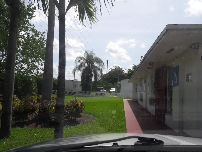 Aquarius Mobile Home & RV Park Picture 2
