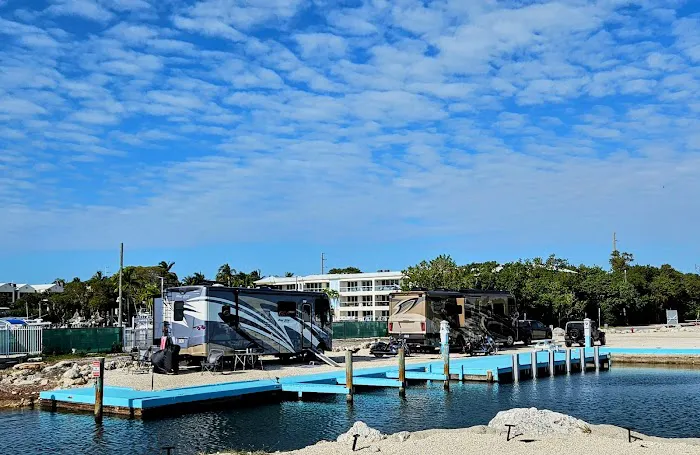 Blue Fin Rock Harbor RV Park & Marina Picture 9